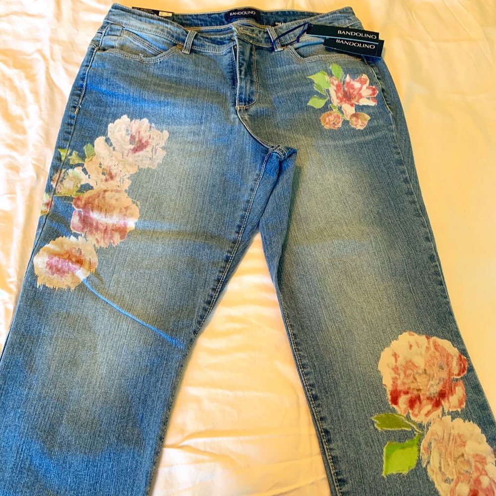 Denim Capri with Floral detail size 6 NWT